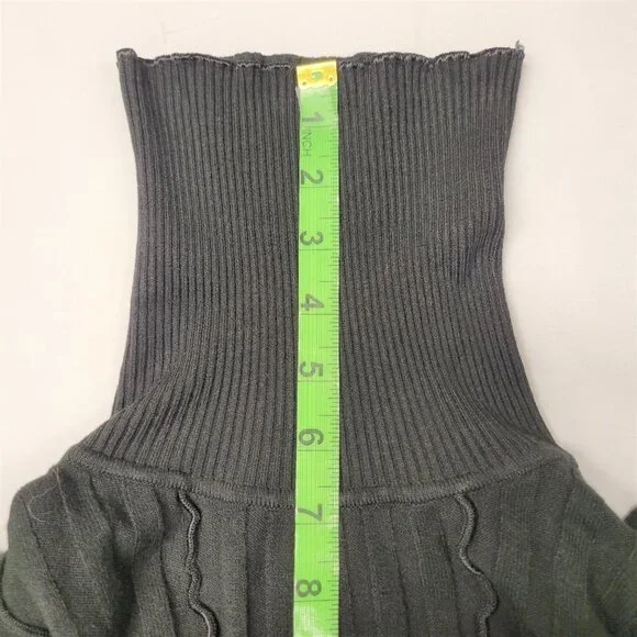 Black Ribbed Turtleneck - Picture 5 of 6